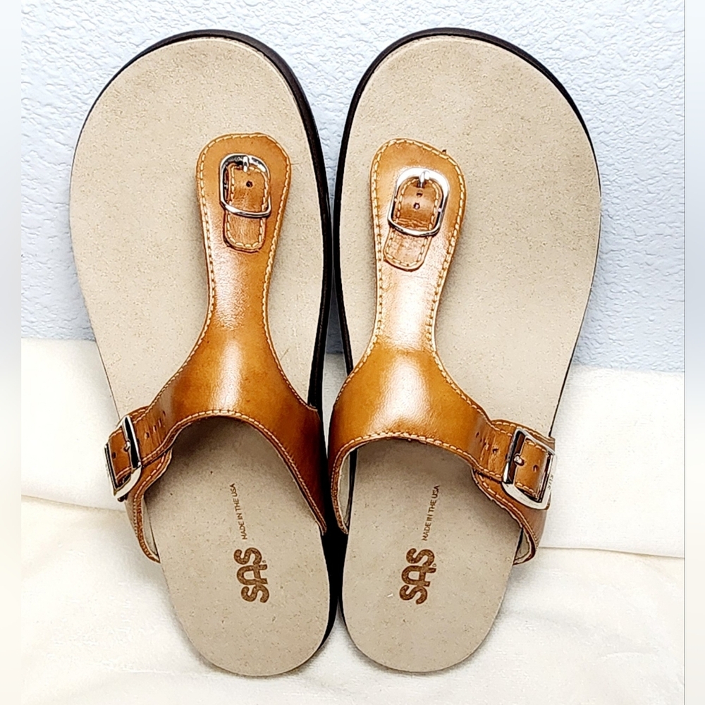 SAS Women's Tan Leather Sandals New Without Box